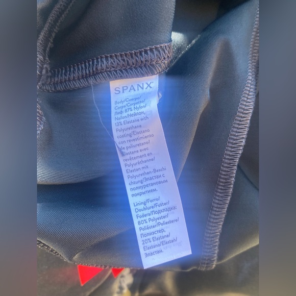 SPANX Faux Leather Leggings Black, Small - Picture 10 of 10